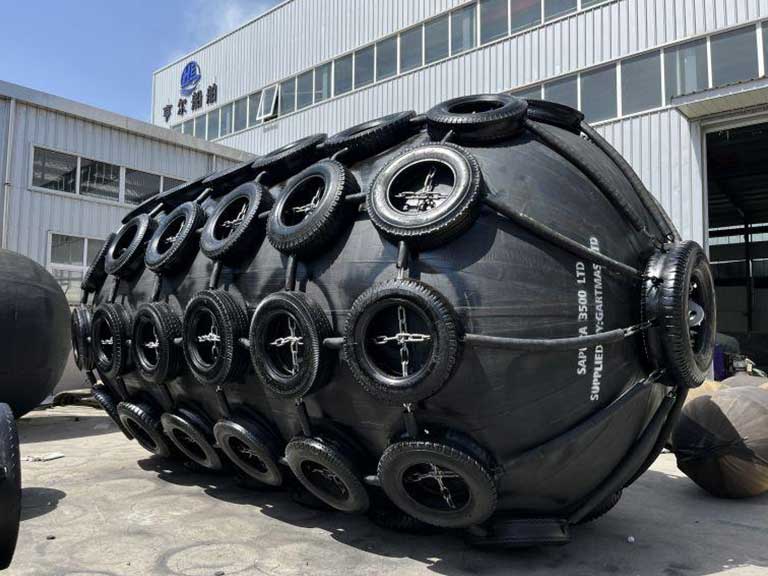 Pneumatic-Fender-8