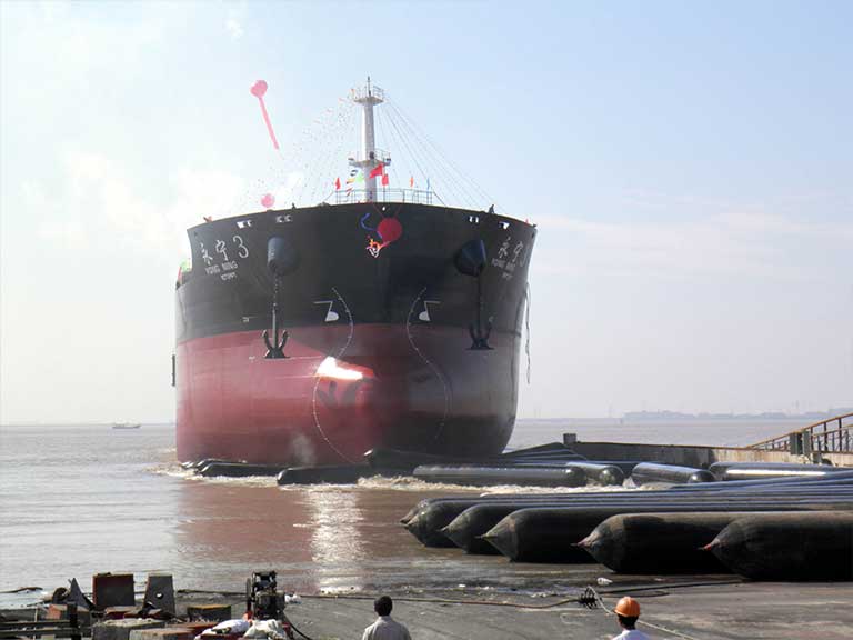 Kantung Udara Peluncur Kapal-19